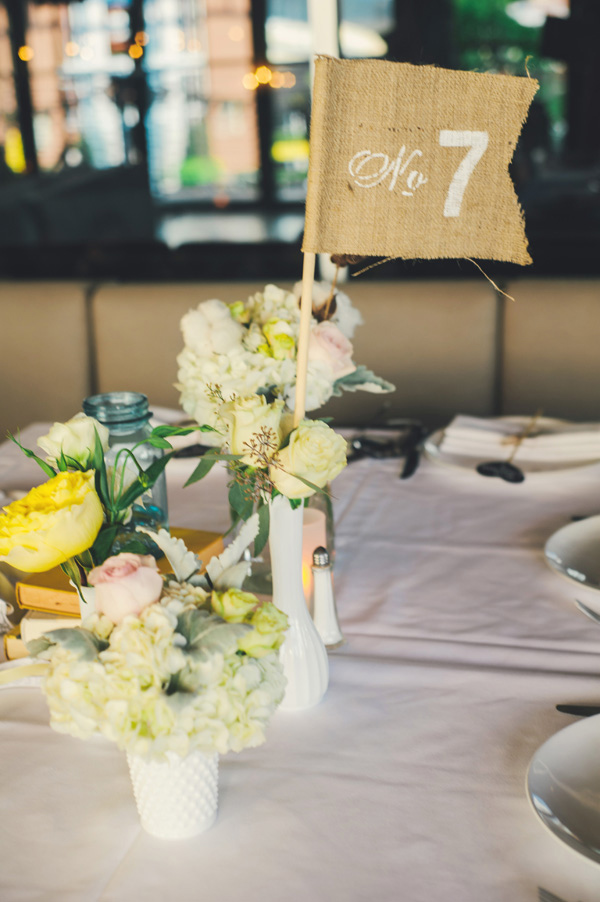 glamorous-gold-and-gray-wedding