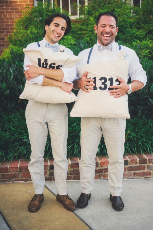 glamorous-gold-and-gray-wedding