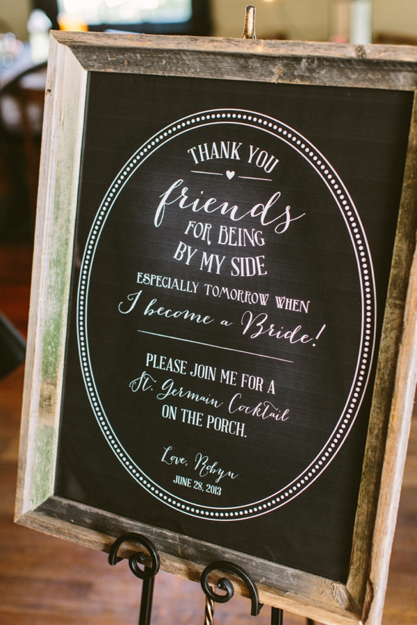 peach-and-mint-bridesmaid-luncheon