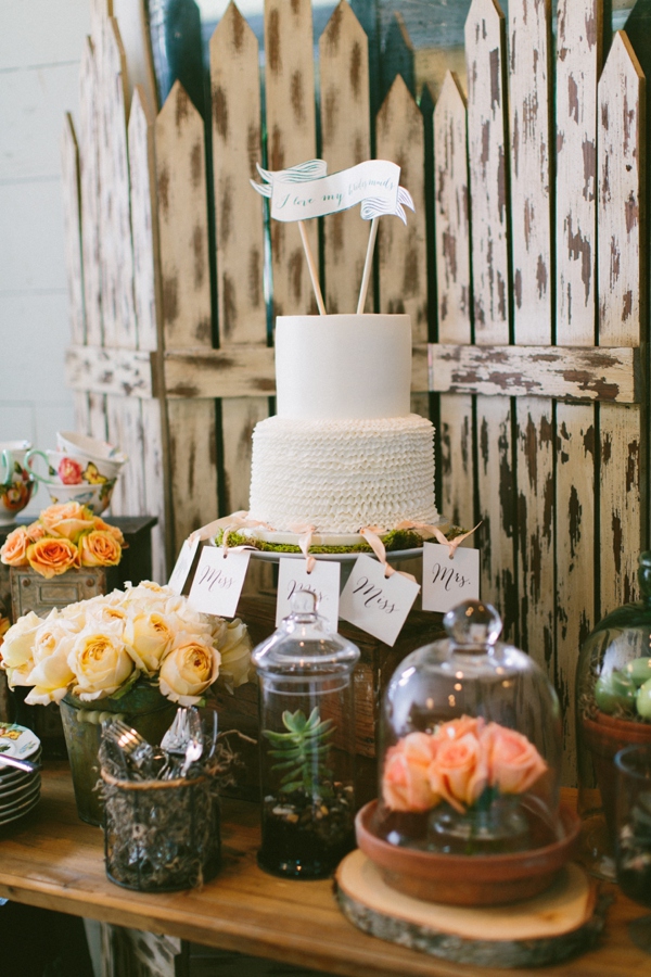 peach-and-mint-bridesmaid-luncheon