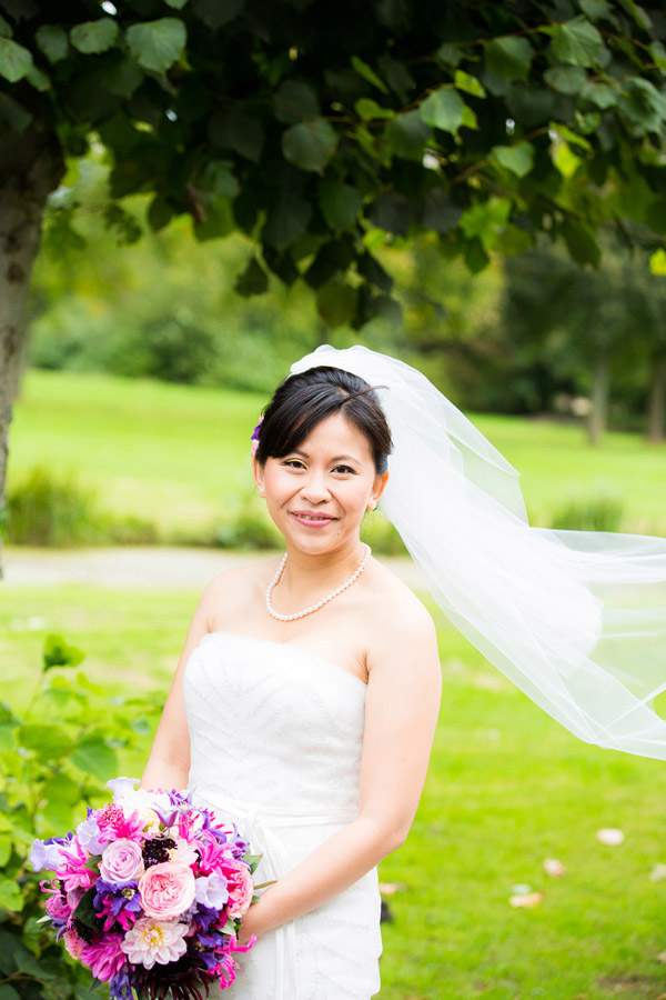 pink-and-purple-wedding-in-holland