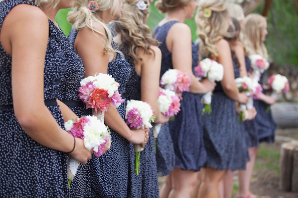 rustic-burlap-and-lace-wedding