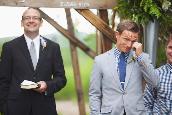 rustic-burlap-and-lace-wedding