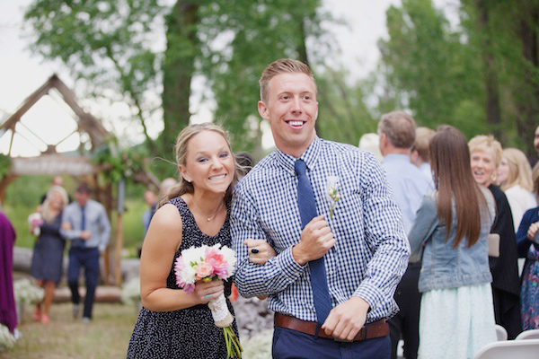 rustic-burlap-and-lace-wedding