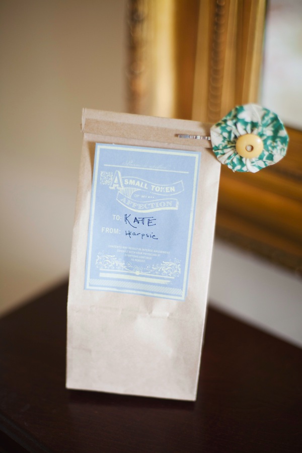 rustic-burlap-and-lace-wedding