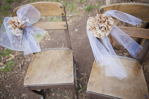 rustic-burlap-and-lace-wedding