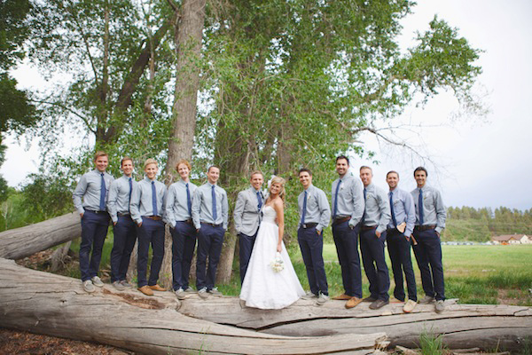rustic-burlap-and-lace-wedding