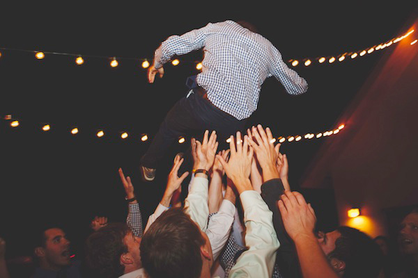 rustic-burlap-and-lace-wedding