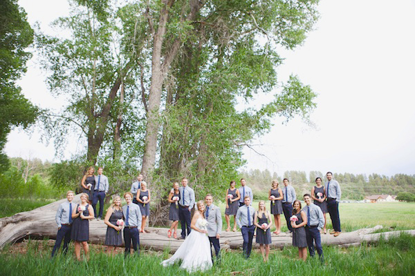 rustic-burlap-and-lace-wedding