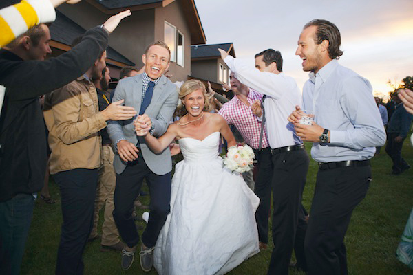 rustic-burlap-and-lace-wedding