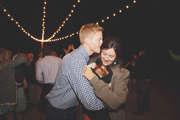 rustic-burlap-and-lace-wedding
