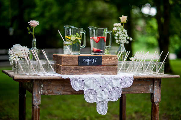 shabby-chic-music-themed-wedding-at