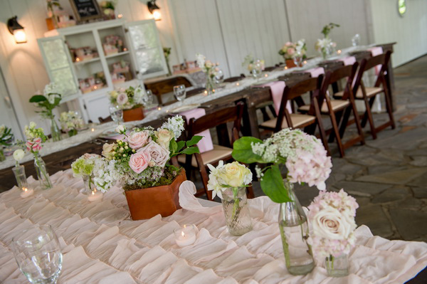 shabby-chic-music-themed-wedding-at