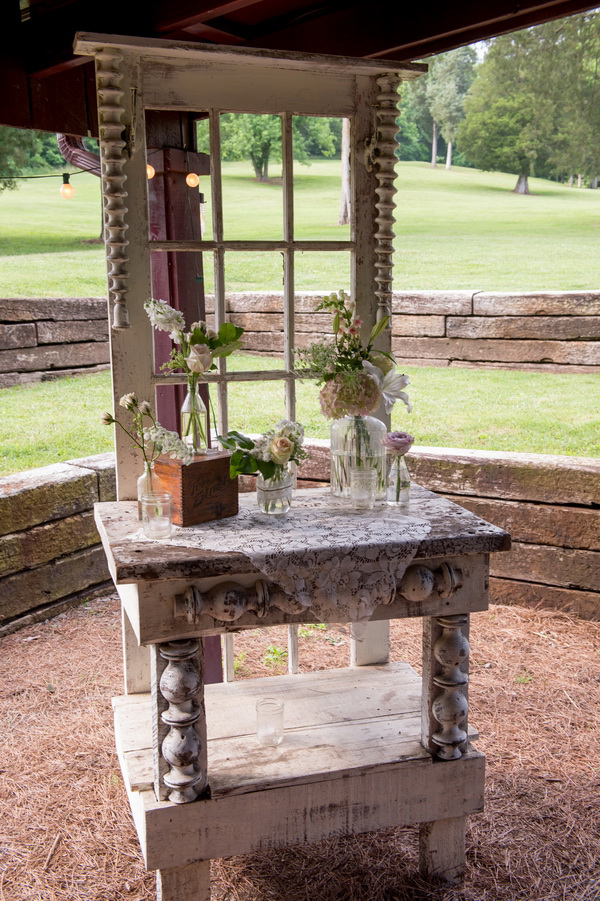 shabby-chic-music-themed-wedding-at