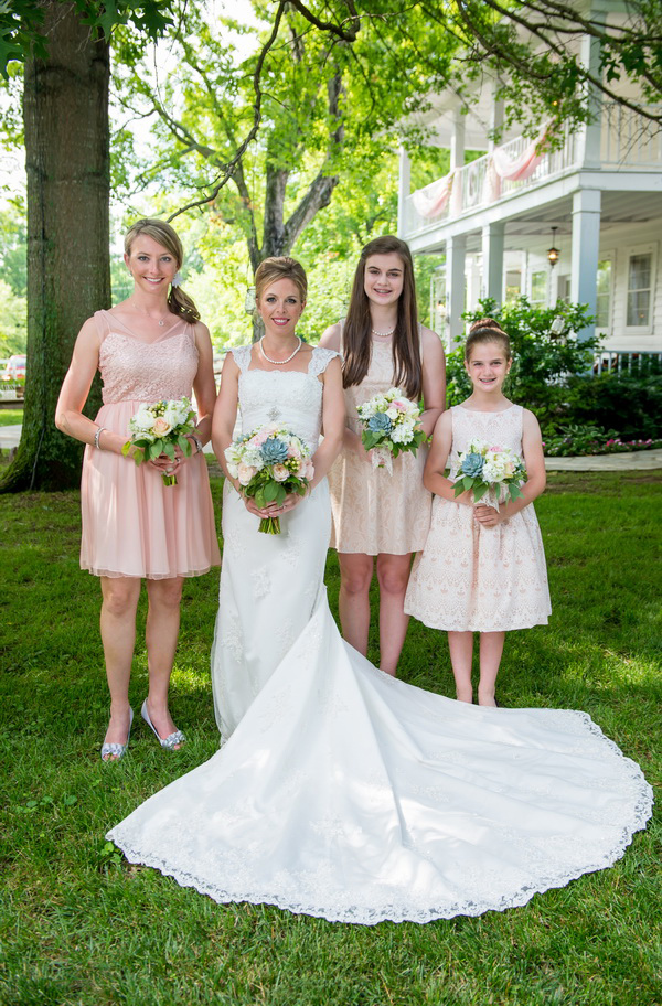 shabby-chic-music-themed-wedding-at