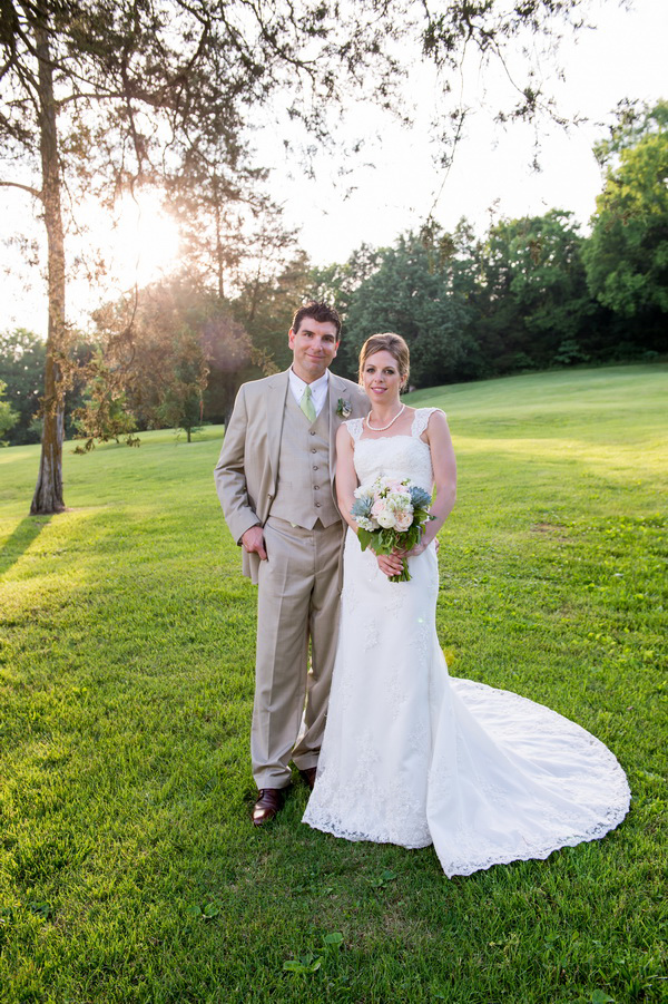 shabby-chic-music-themed-wedding-at