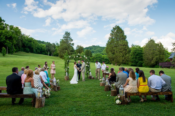 shabby-chic-music-themed-wedding-at