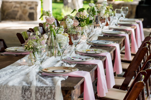 shabby-chic-music-themed-wedding-at