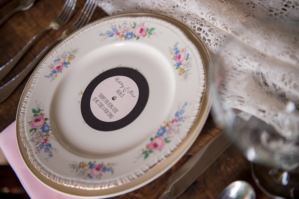 shabby-chic-music-themed-wedding-at