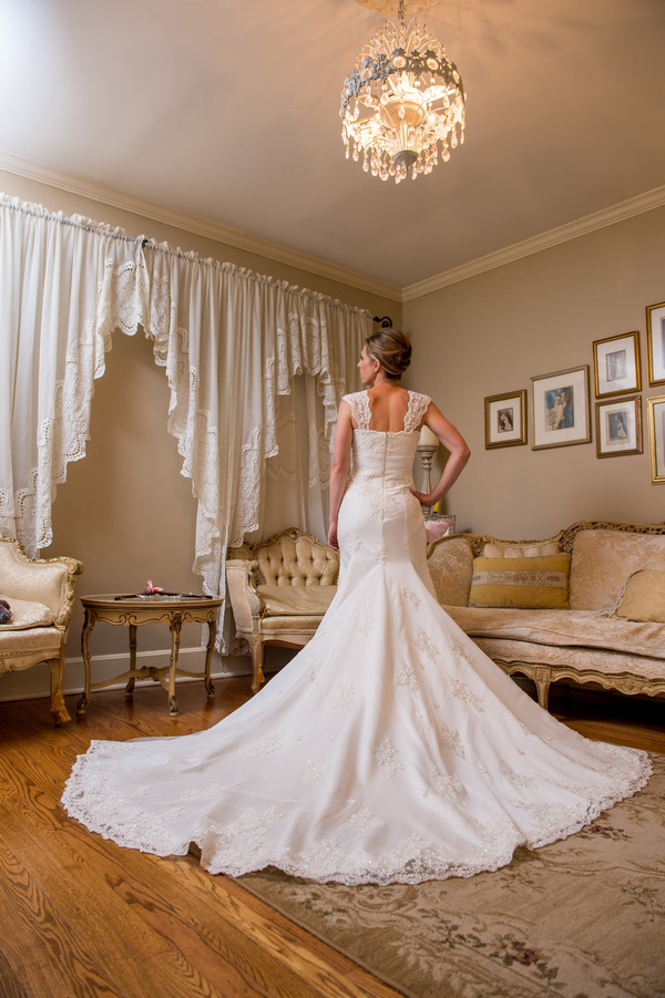 shabby-chic-music-themed-wedding-at