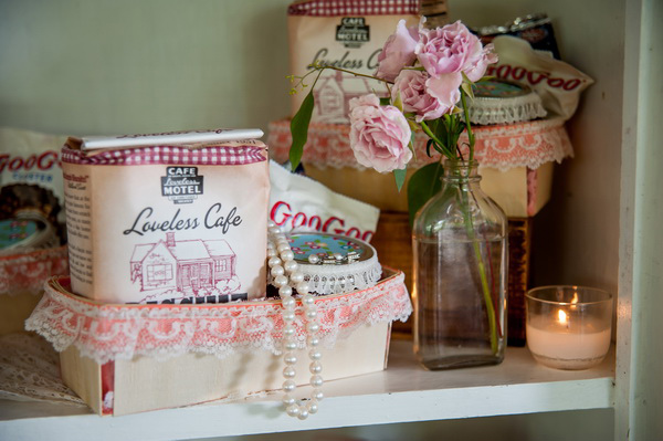 shabby-chic-music-themed-wedding-at