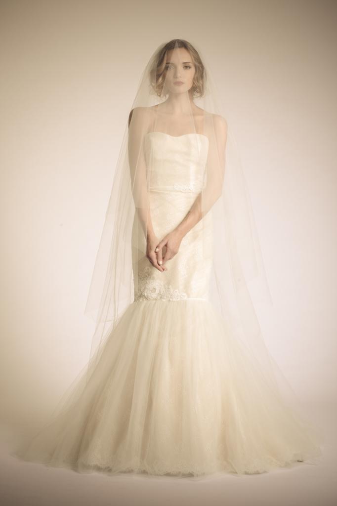 2014-amy-kuschel-wedding-dress