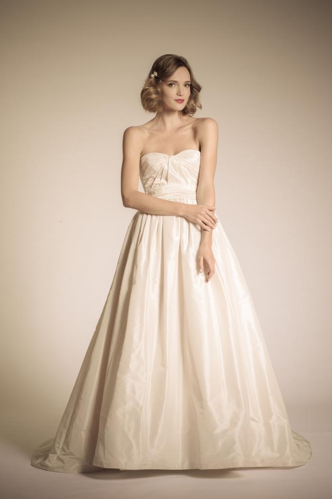 2014-amy-kuschel-wedding-dress