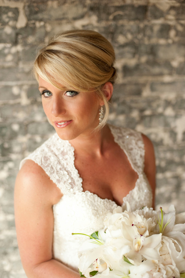classic-yellow-and-grey-wedding