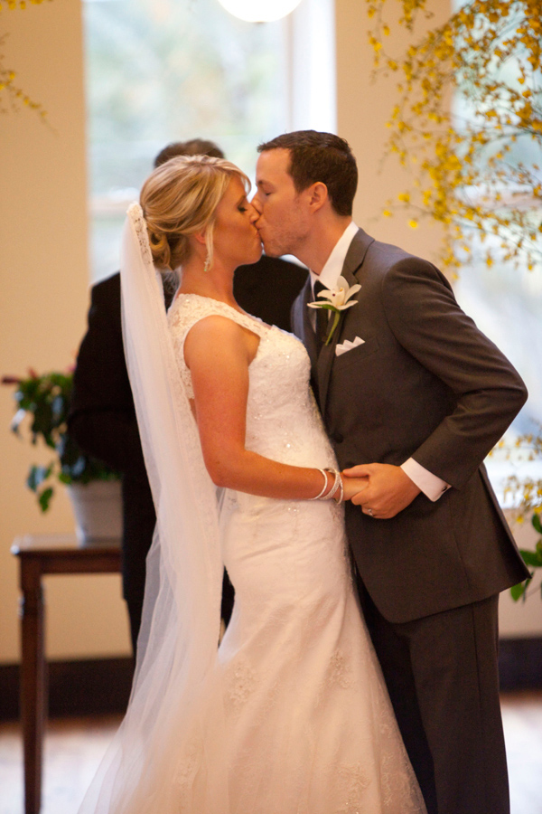 classic-yellow-and-grey-wedding