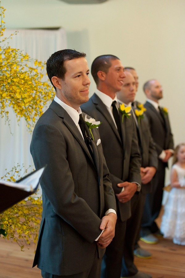 classic-yellow-and-grey-wedding