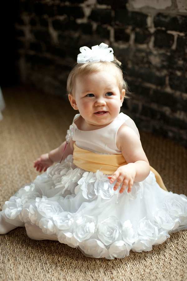 classic-yellow-and-grey-wedding