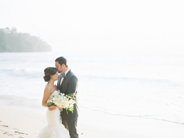 coastal-wedding-in-costa-rica