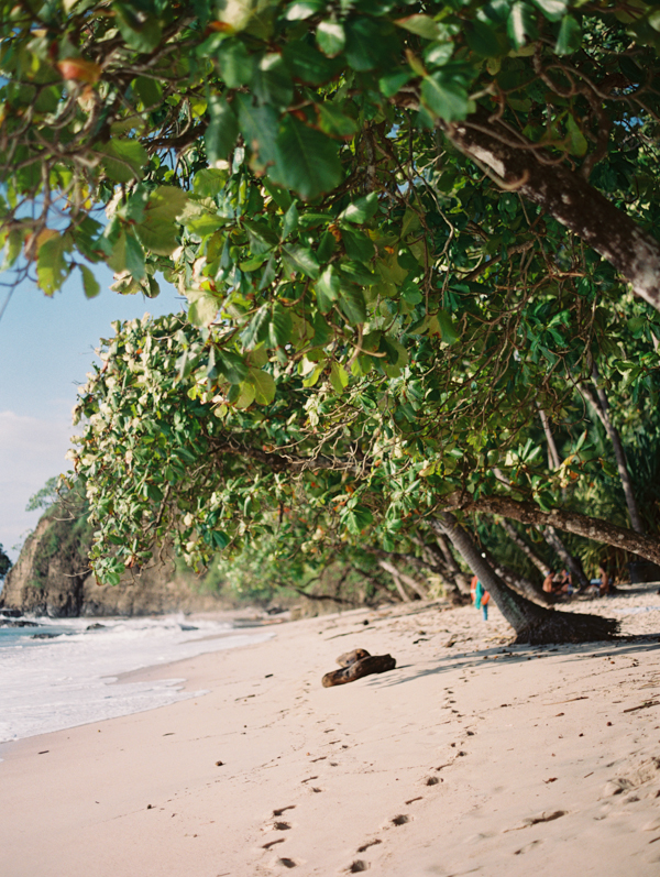 coastal-wedding-in-costa-rica