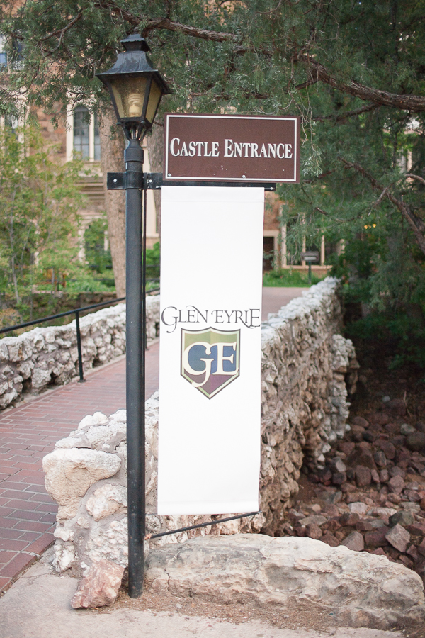colorado-wedding-at-glen-eyrie-castle