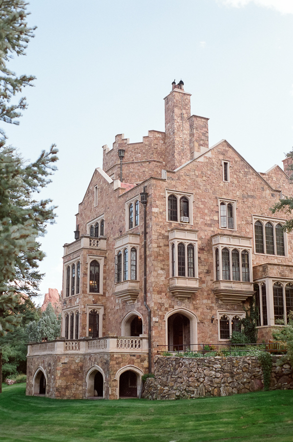 colorado-wedding-at-glen-eyrie-castle