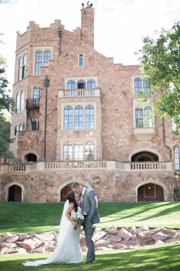 colorado-wedding-at-glen-eyrie-castle