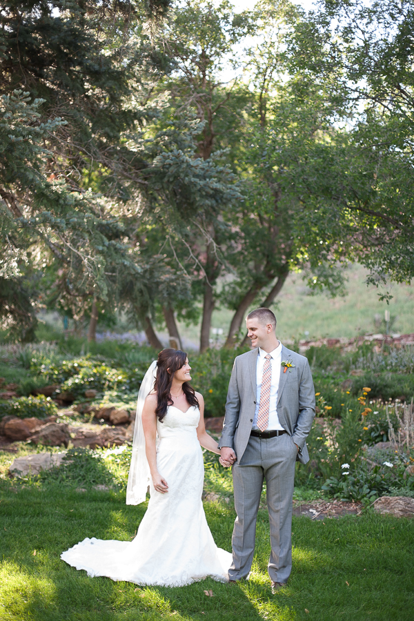 colorado-wedding-at-glen-eyrie-castle