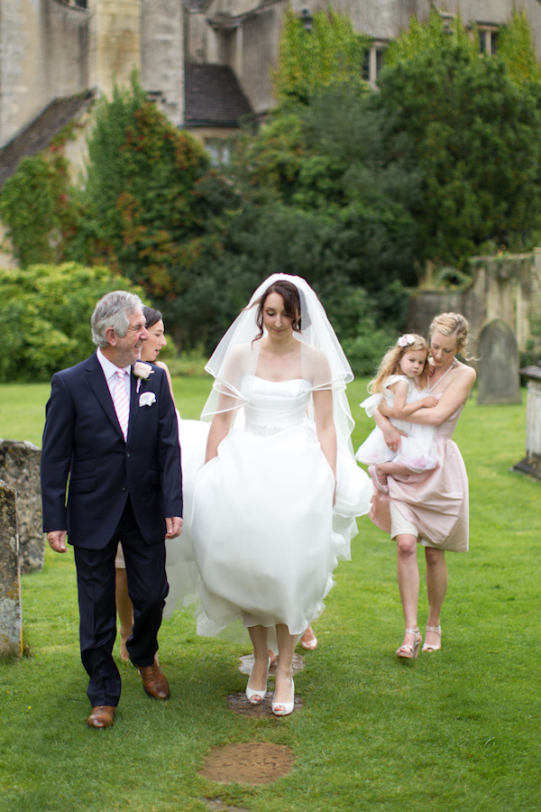 elegant-english-wedding-at-bibury-court