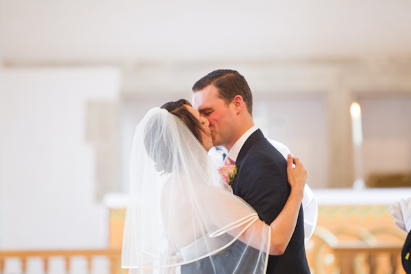 elegant-english-wedding-at-bibury-court
