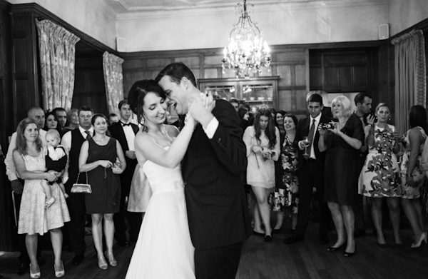 elegant-english-wedding-at-bibury-court