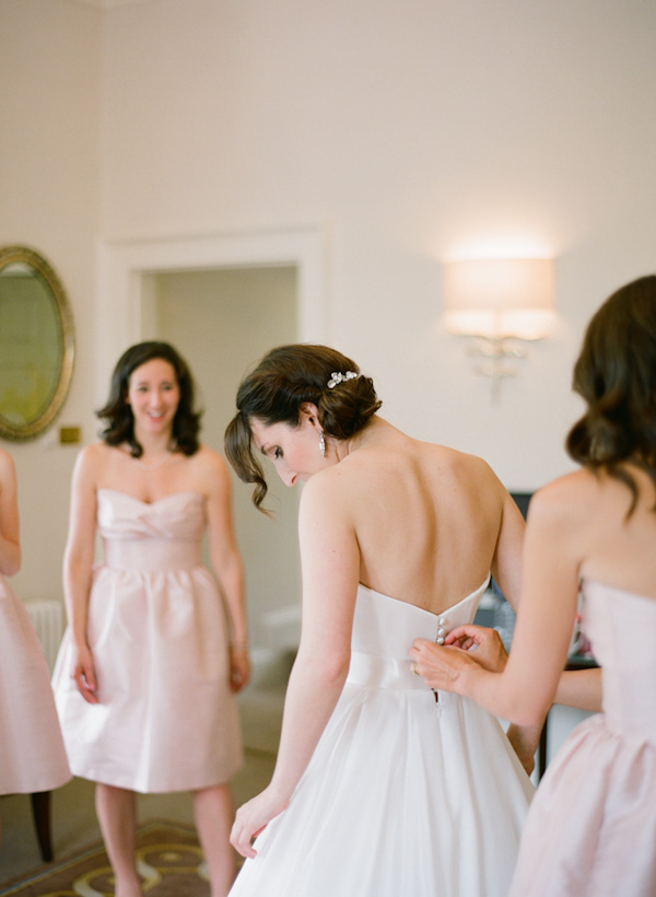elegant-english-wedding-at-bibury-court