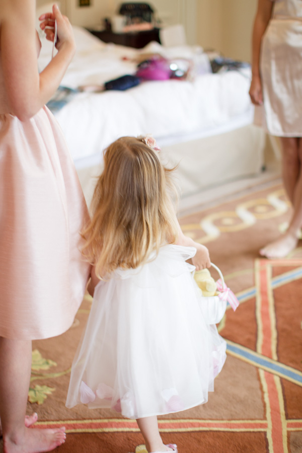 elegant-english-wedding-at-bibury-court