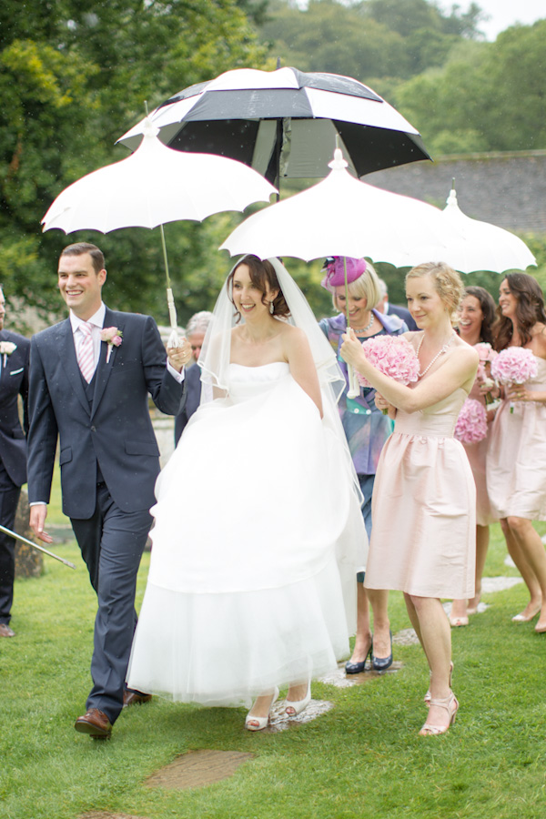 elegant-english-wedding-at-bibury-court