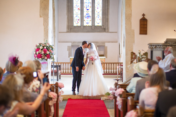 elegant-english-wedding-at-bibury-court
