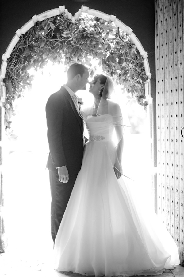 elegant-english-wedding-at-bibury-court