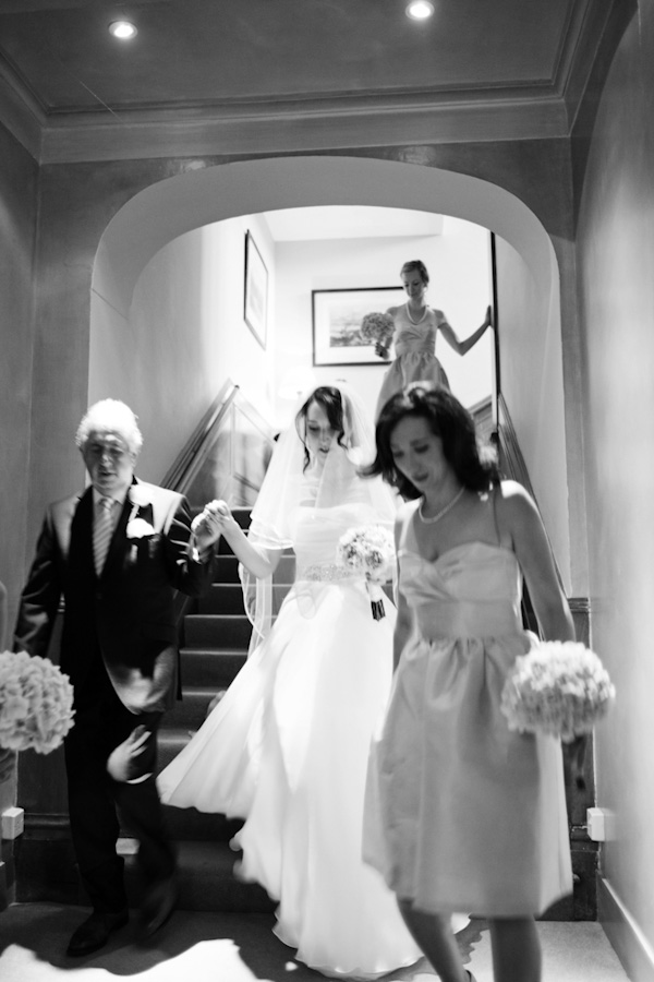 elegant-english-wedding-at-bibury-court