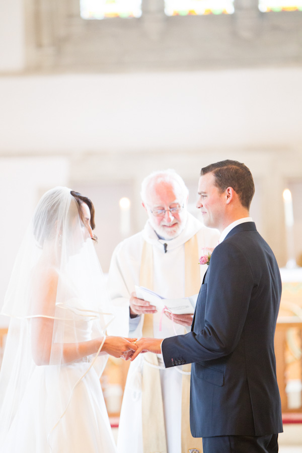 elegant-english-wedding-at-bibury-court