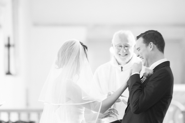 elegant-english-wedding-at-bibury-court