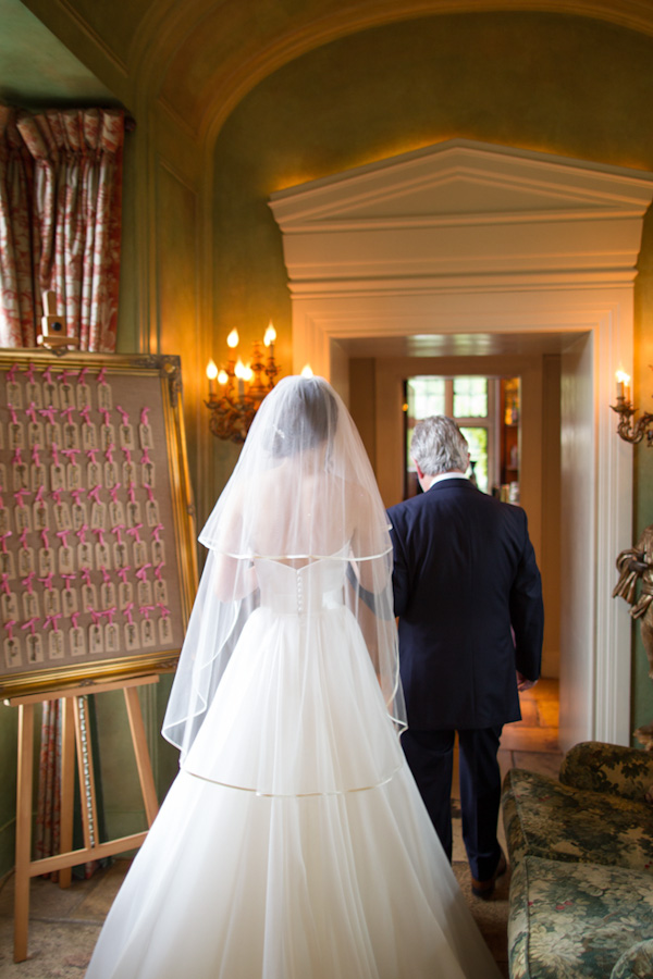 elegant-english-wedding-at-bibury-court