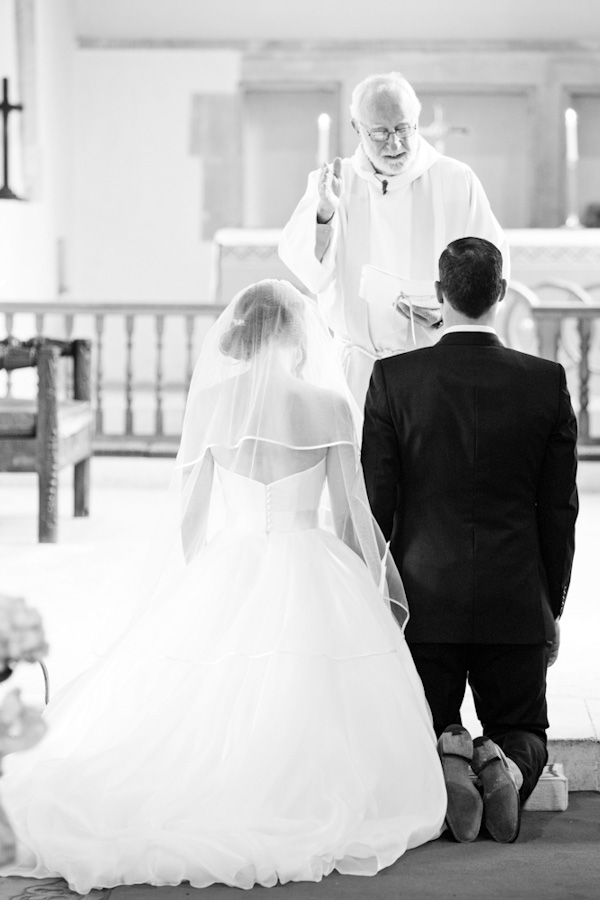elegant-english-wedding-at-bibury-court